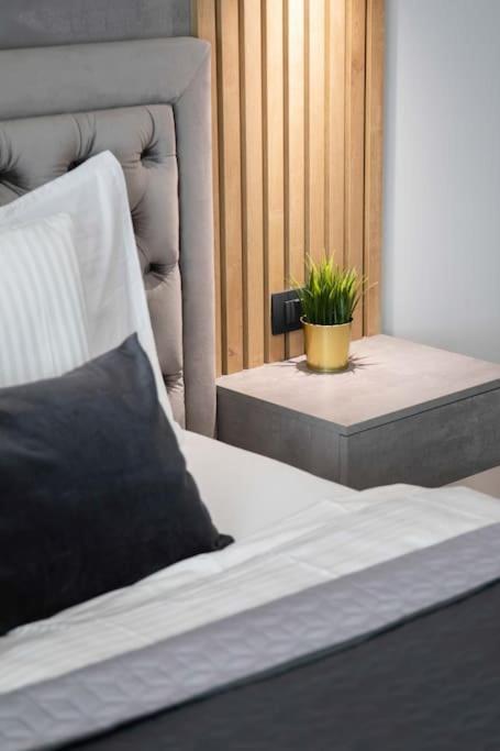 Flat4Us#Cozy#Freeparking#5People Lejlighed Zagreb Eksteriør billede